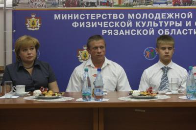 Татьяна Пыжонкова поздравила спортсменов-лучников и поблагодарила их родителей